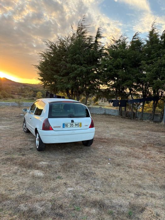 Renault clio 1900cc