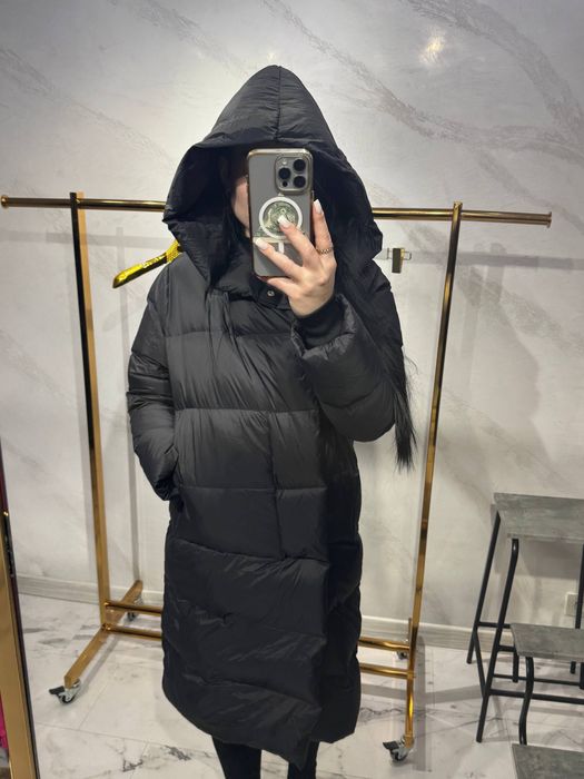 Пуховик жіночий демі