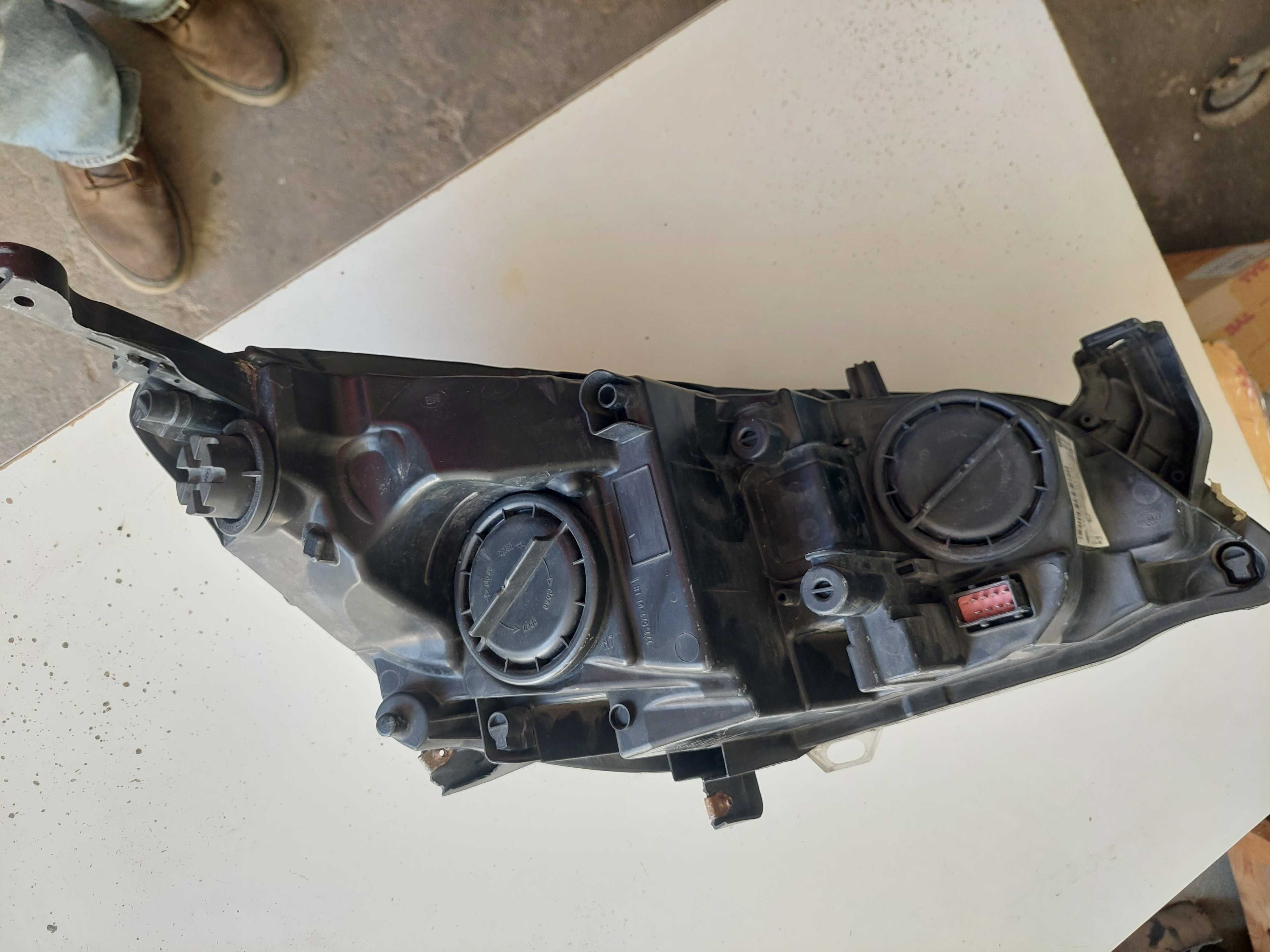 farolesq opel astra j