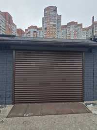 Продам гараж 21м2+подвал 21м2, ул. Амосова,4, ремонт, центр