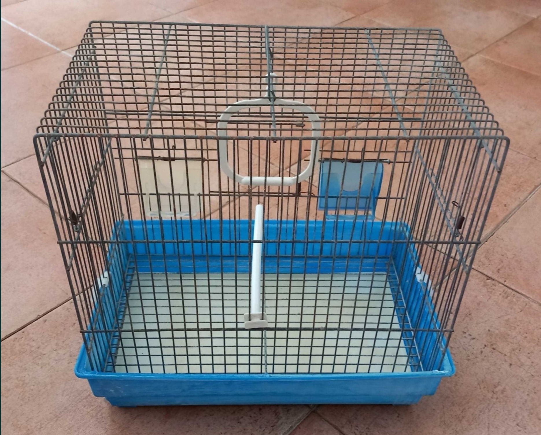 Gaiola para Aves pequeno,médio porte.Casa,Varanda,Cozinha,Sala.Quintal