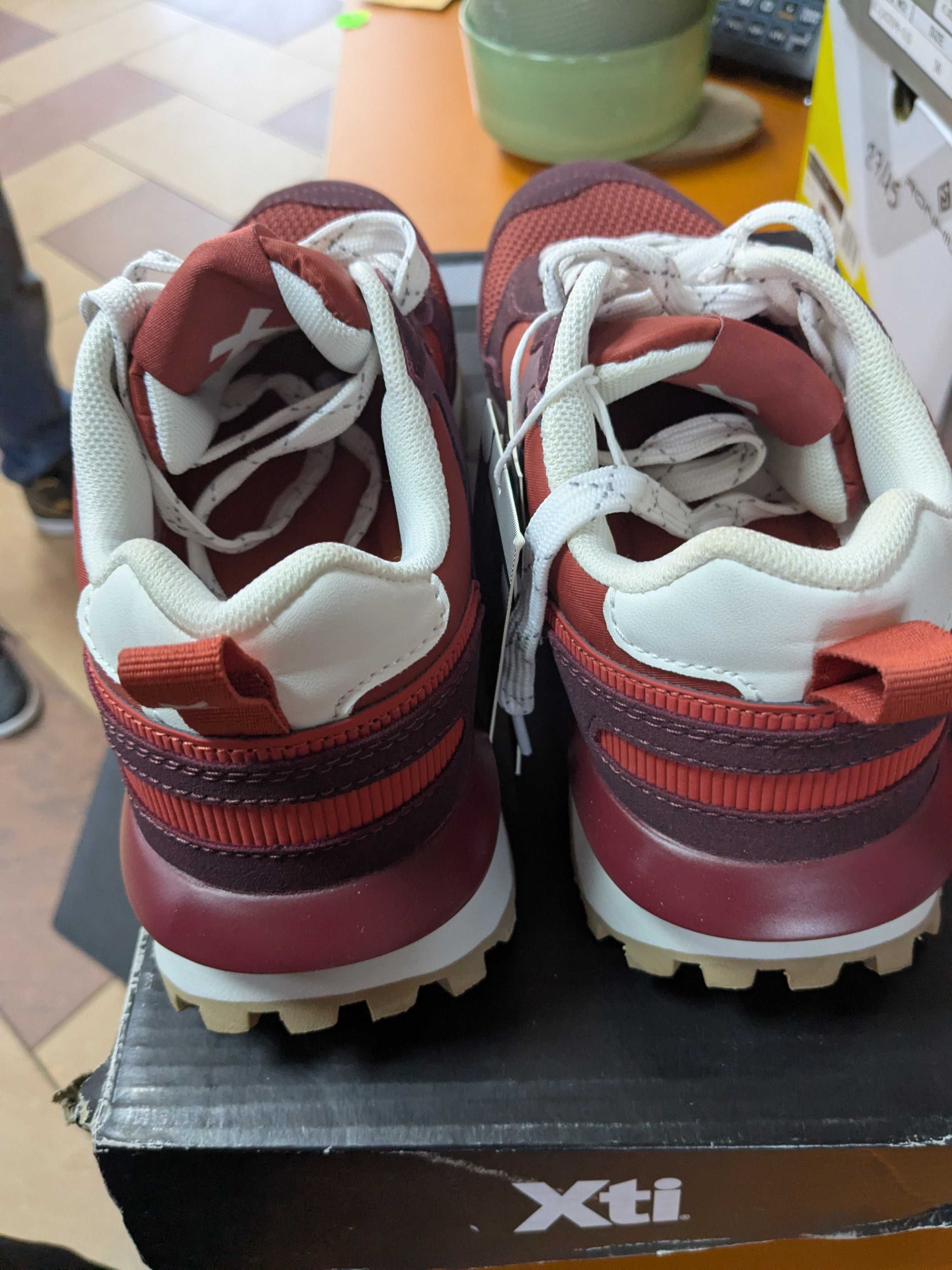 Xti Sneakersy buty sportowe bordowe rozm. 40