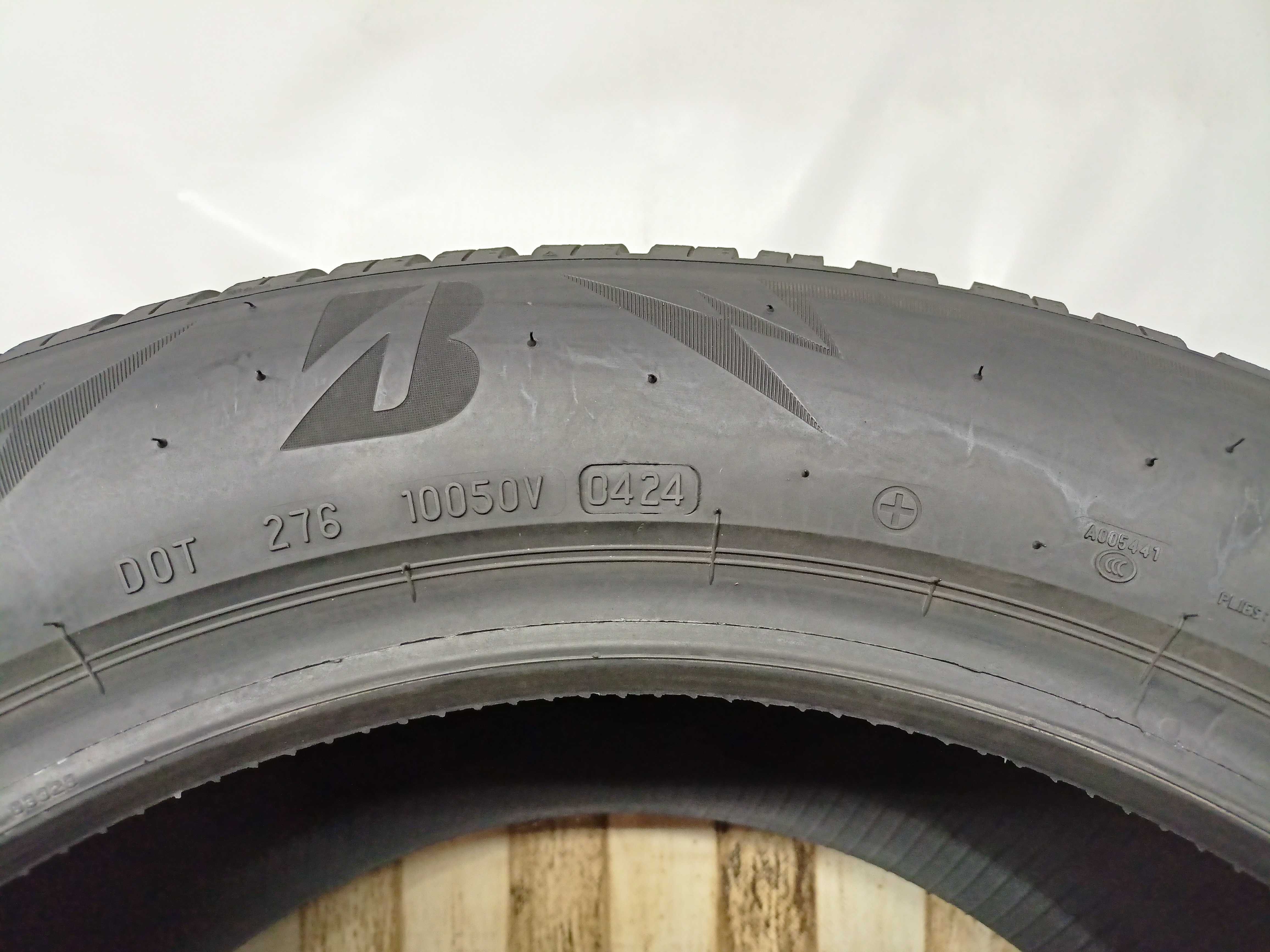Bridgestone Blizzak LM005 255/50/19 24r. 103T 8mm (4999)