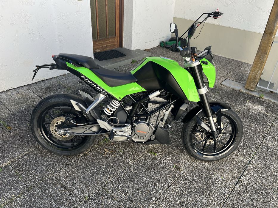 KTM Duke 125