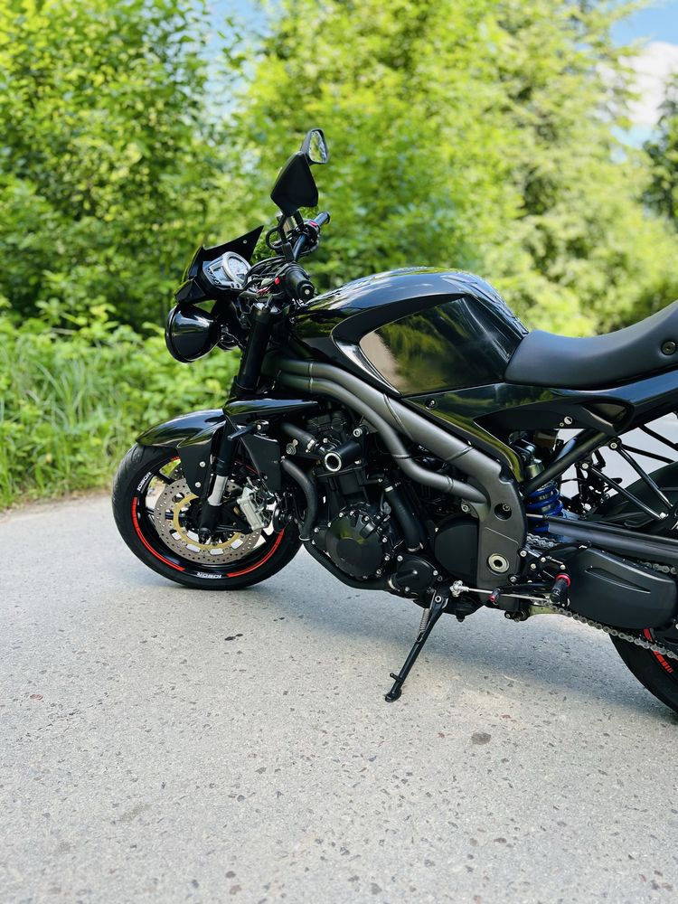 Triumph Speed Triple 1050