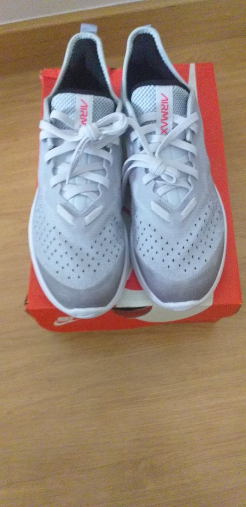 Tenis Nike Air Max Sequent 4