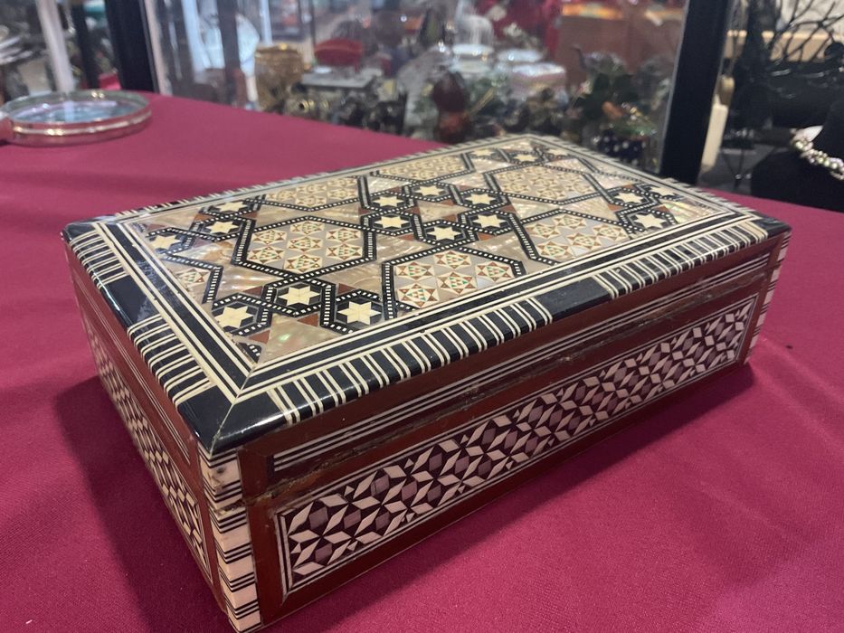 Caixa joias Sirian inlaid madre pérola 20x13x6 cm ,anúncios abaixo