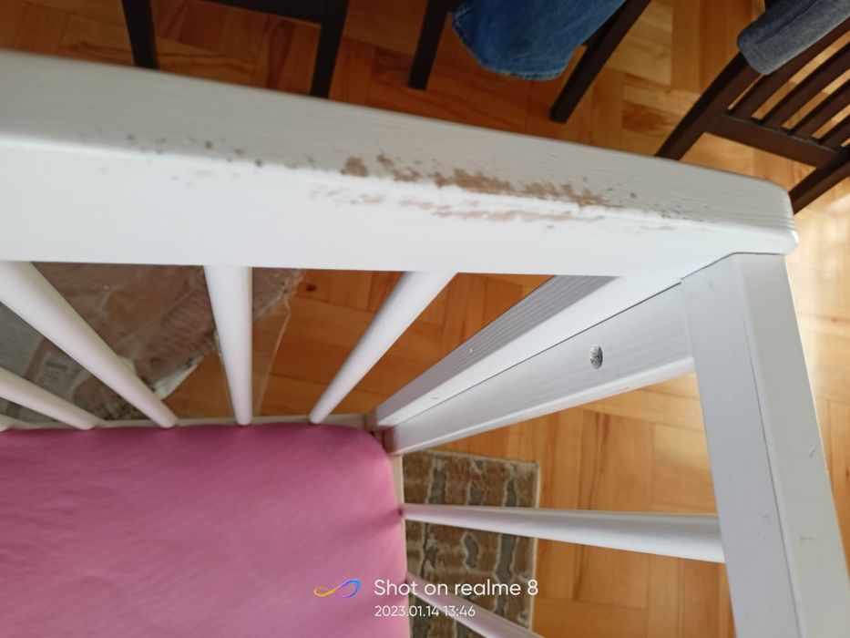 Łóżeczko z 2 stronnym materacem dlla niemowląt