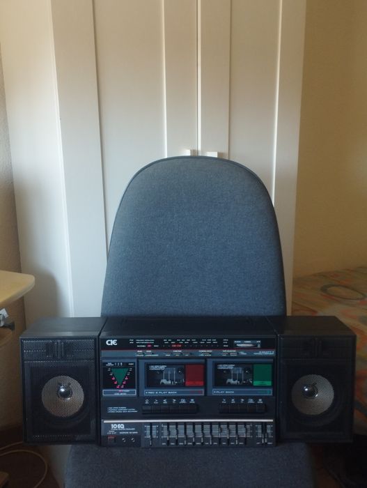 Rádio cassetes vintage CIE D-DAATT7