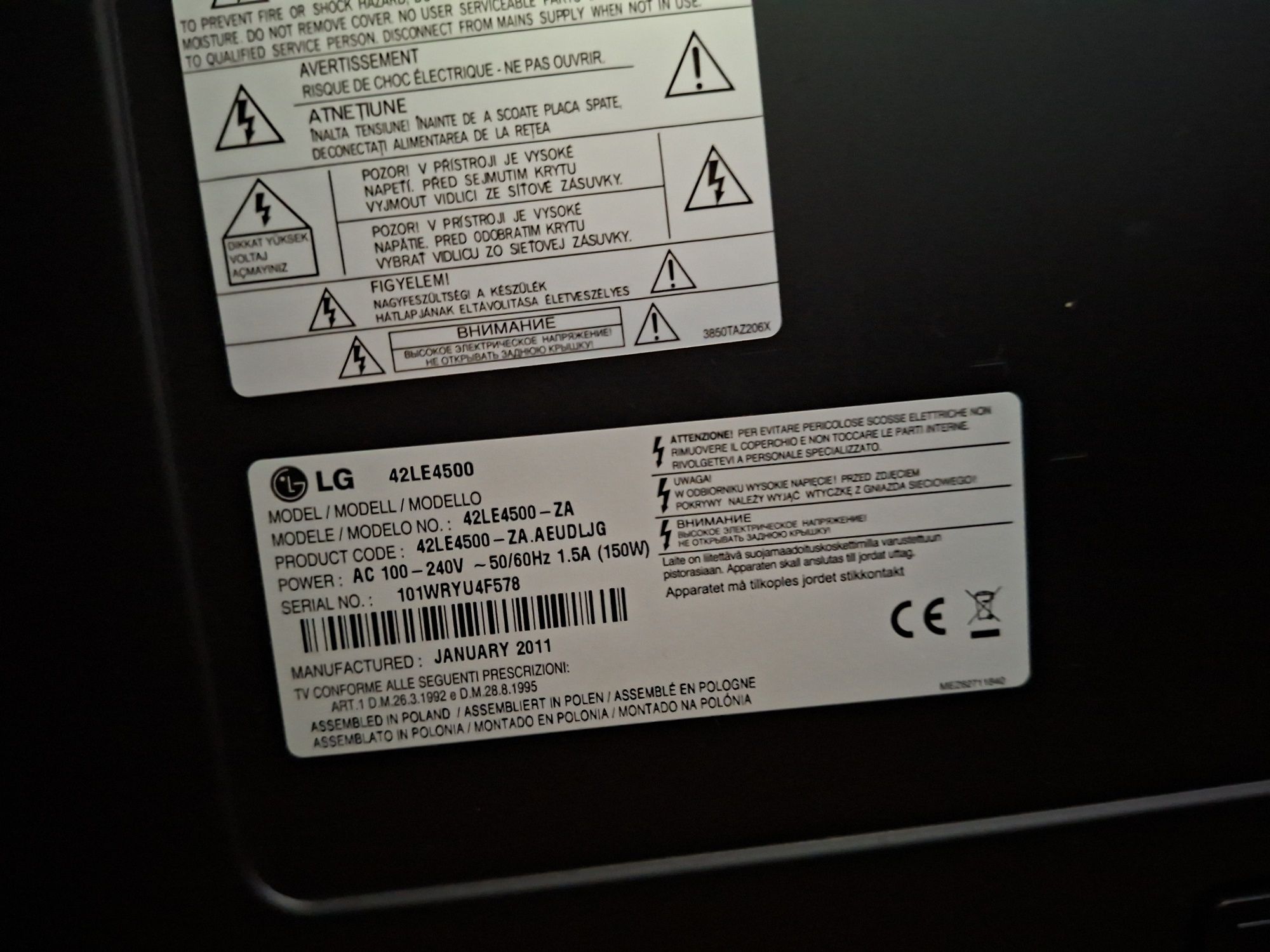 Telewizor LG 42 cale 42LE4500 z przystawką