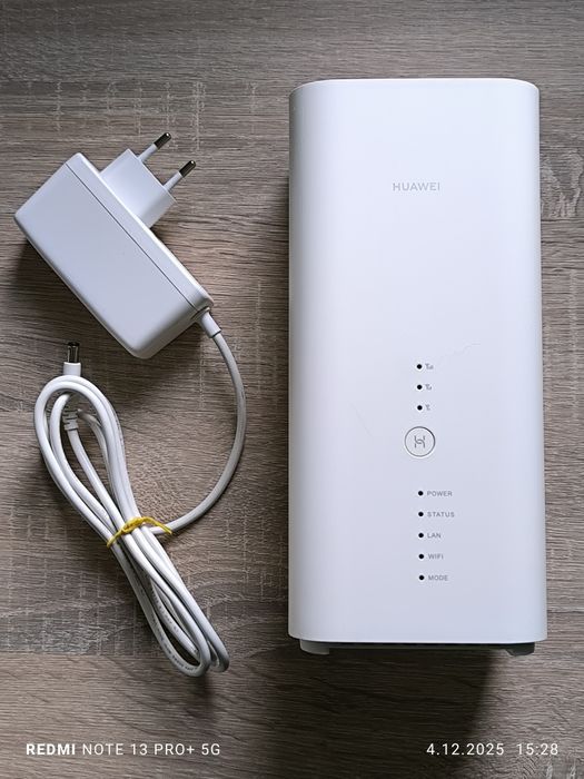 Huawei B818 Modem LTE+ + router WiFi/LAN Karta Sim