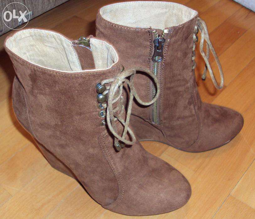 Botki Bershka 37 na koturnie