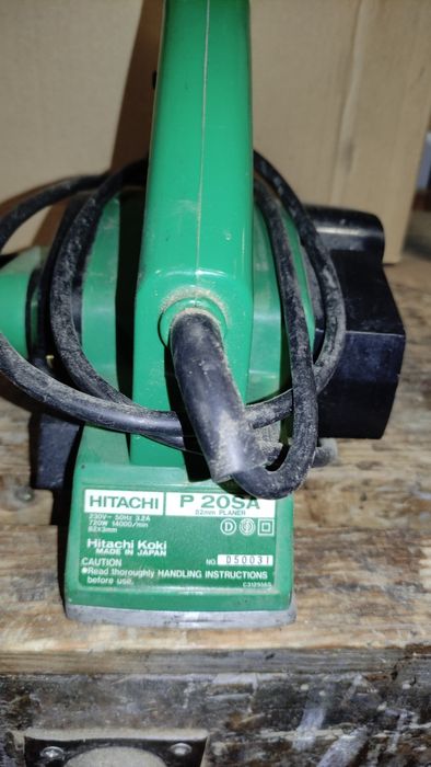 Plaina Elétrica Hitachi P20SA 82mm 720W