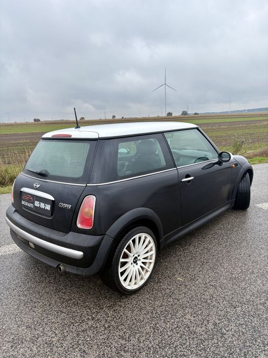 MINI COOPER 1.6 benzyna