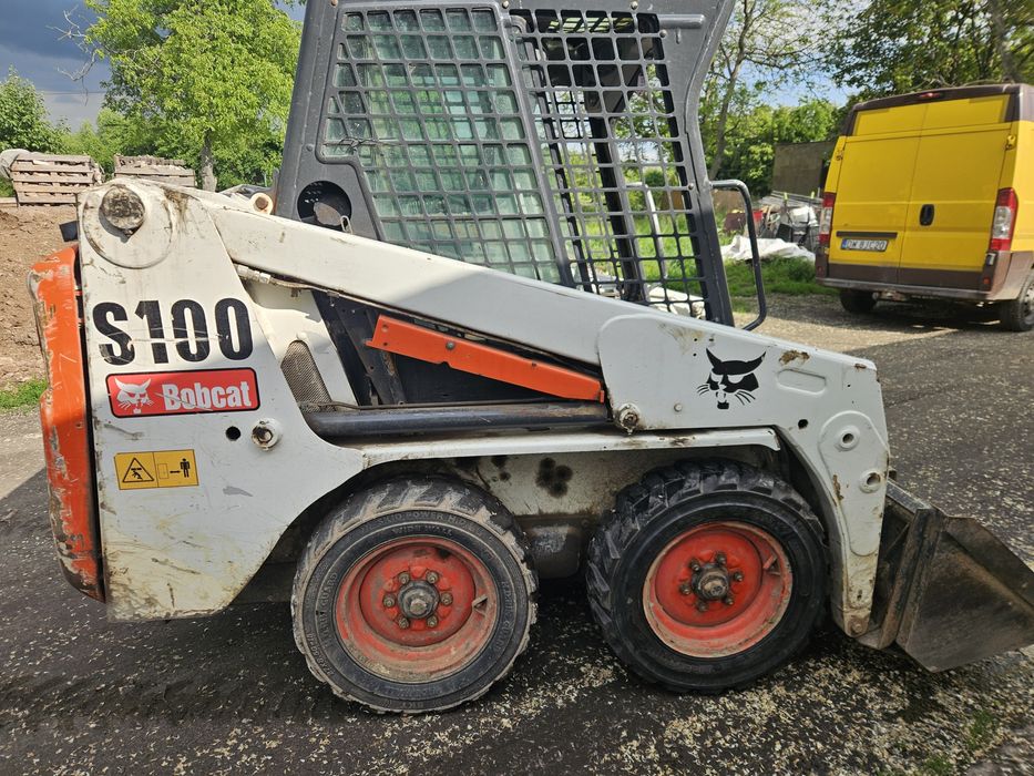 Usługi minikoparka Namysłow Bierutów wynajme miniładowarki bobcat