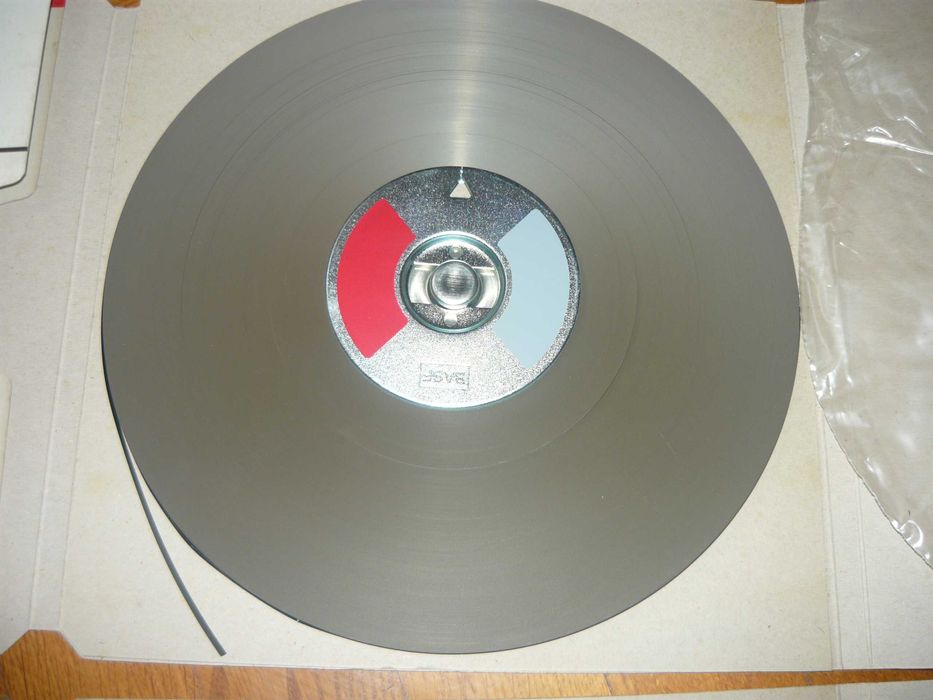 Basf LGR50 3 tasmy na bobinkach 1000mb nie nagrane