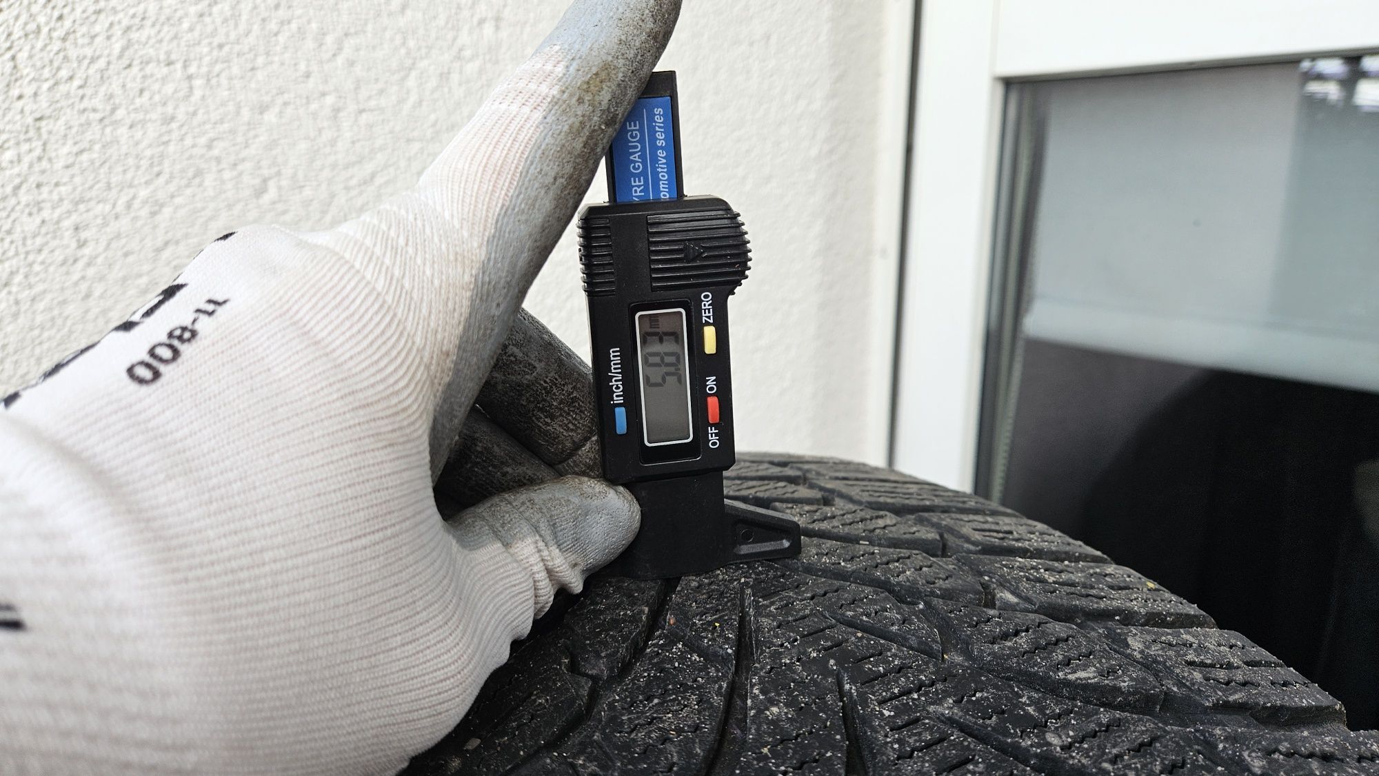 Opony zimowe nokian tyres WR SUV 4 235/60/18