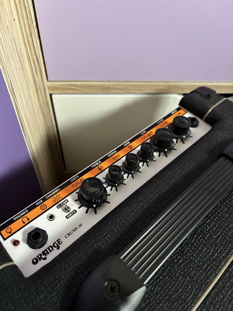 Nowy Wzmacniacz gitarowy typu combo Orange Crush 20 BK