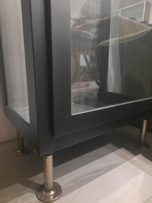 Witryna szafka medyczna lekarska czarny mat szkło loft prl
