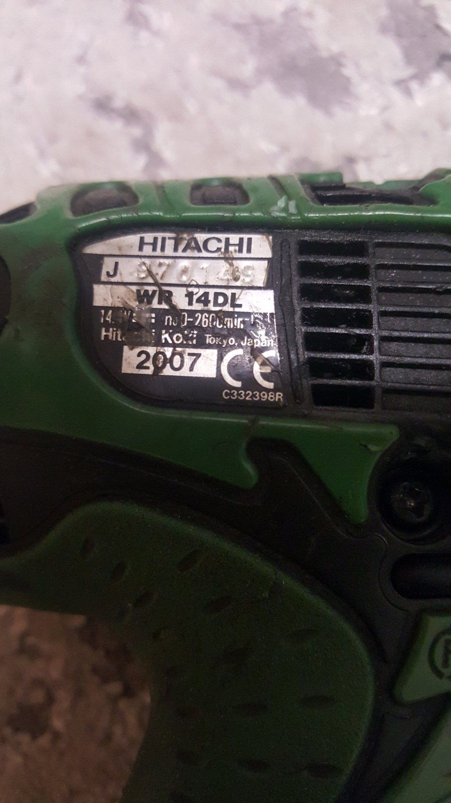 Hitachi Гайковерт без зарядного