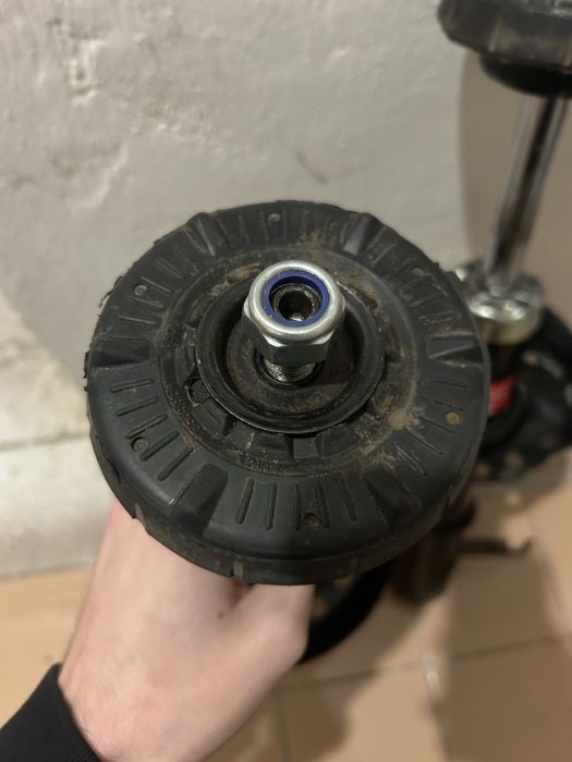 Стійки перед газо-масляні KYB Kayaba Excel-G Opel Astra J H Zafira C B