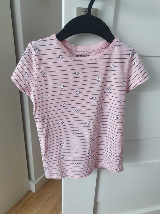 T-shirt Reserved r. 122