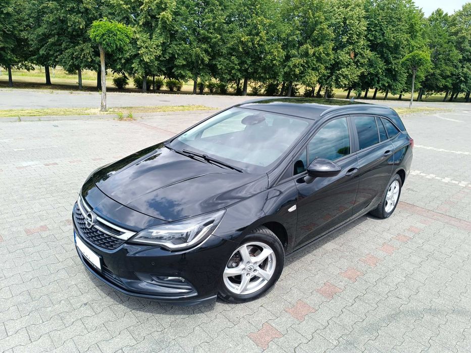 Wynajem aut    Poznań-Garbary    od 50 zł/doba    Podstawienie gratis