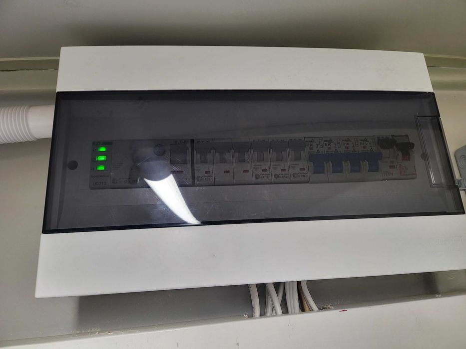 Na sprzedaż kiosk handlowy - gotowy do prowadzenia działalności !