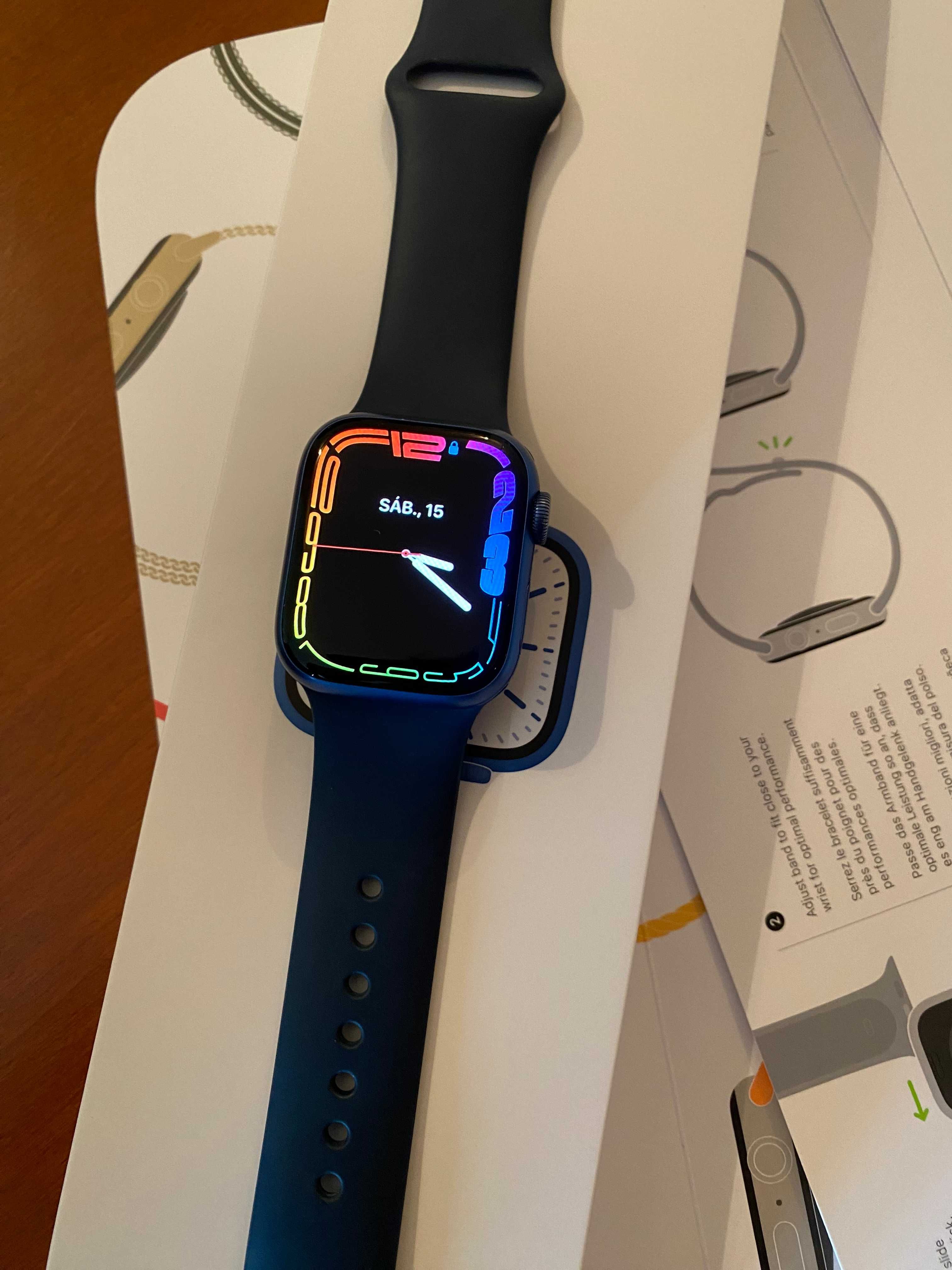 Apple Watch Série 7 41mm Azul + pack braceletes