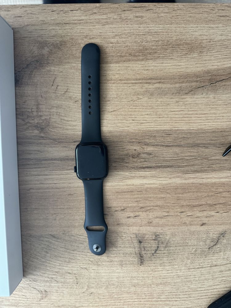 Smartwatch SE 2 gen. Apple zegarek