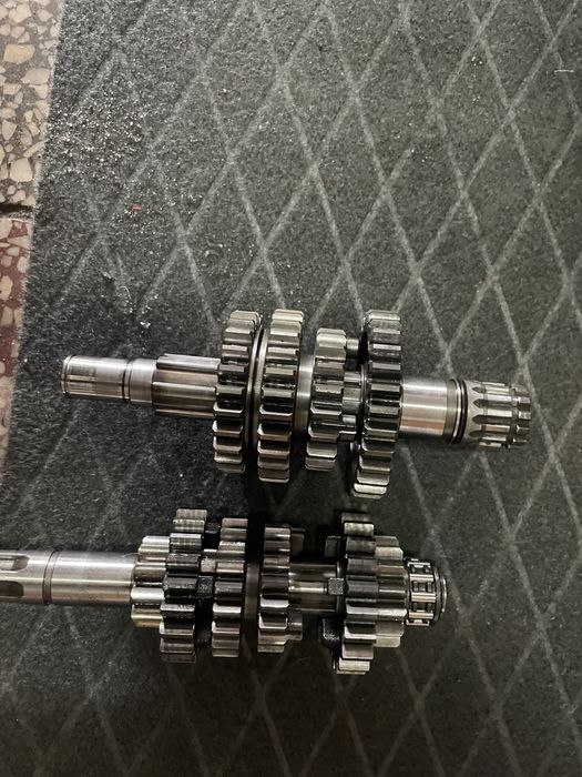 Skrzynia+mechanizm kopki kawasaki klr250