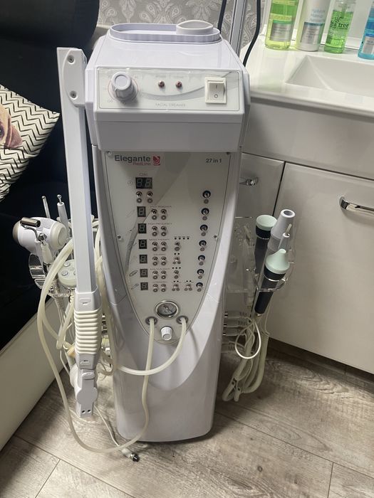 Kombajn kosmetyczny Redline.