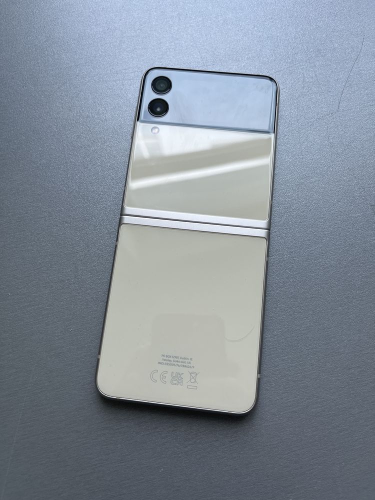 Samsung Flip 3/256gb