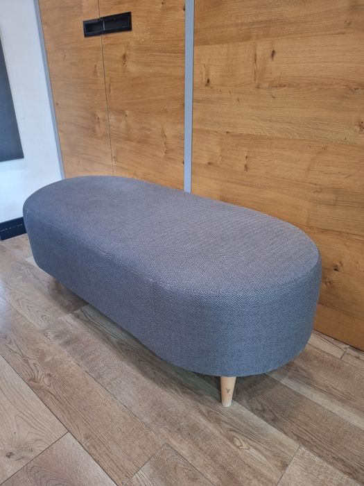 Duża pufa/ siedzisko, mini sofa bez oparcia, dostępnych kilka sztuk