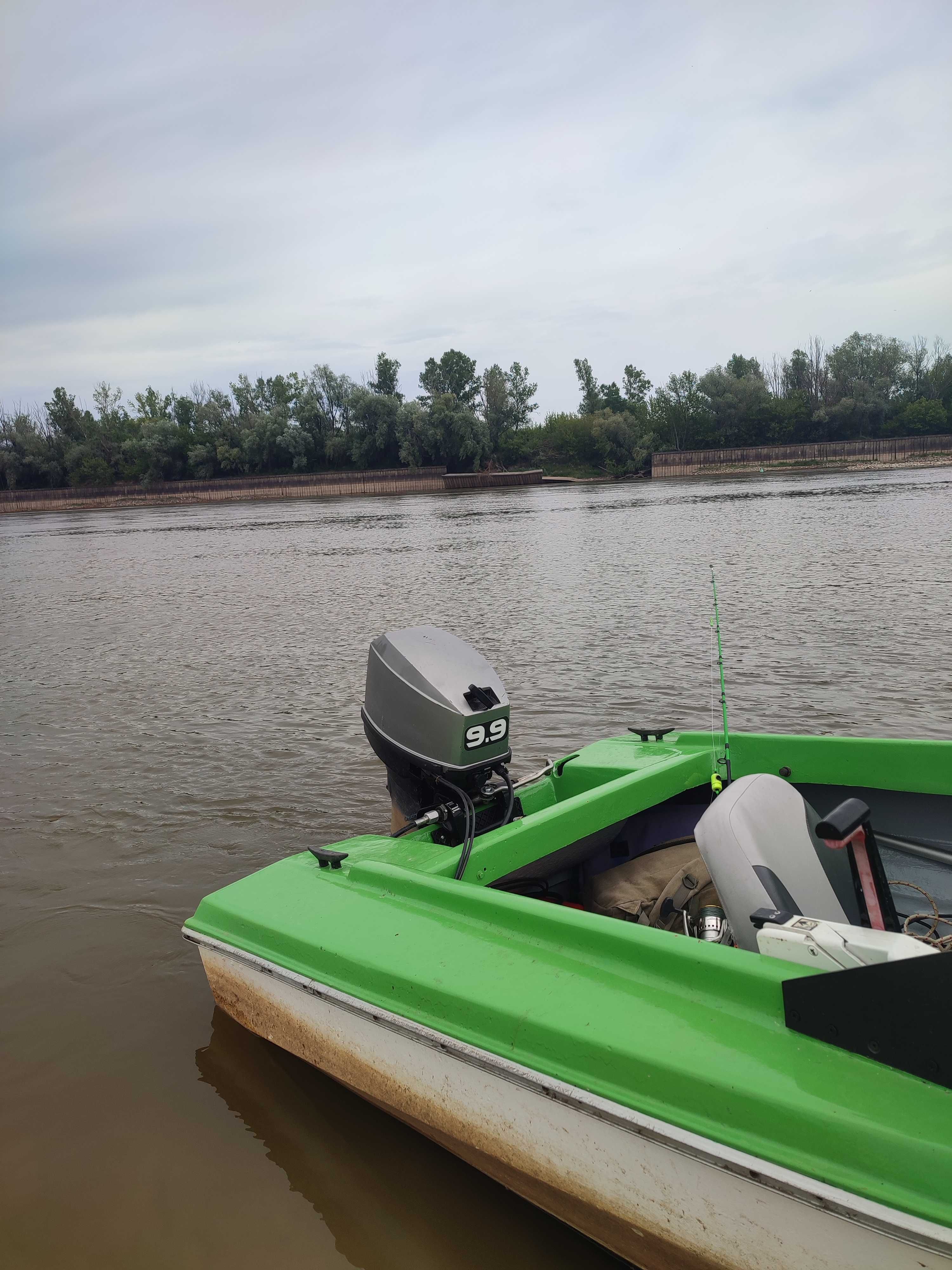 Motorówka ibis mariner 25 2t po remoncie