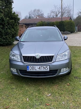 Skoda Octavia 2fl 2012 1.4 benzyna