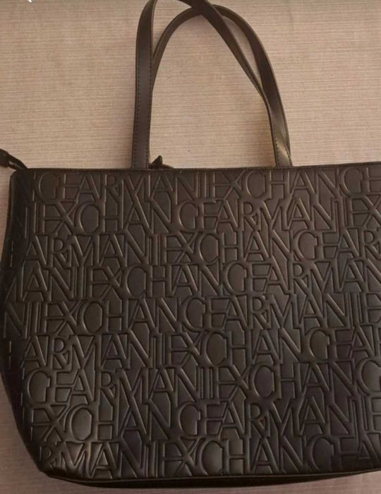 Mala Armani Exchange