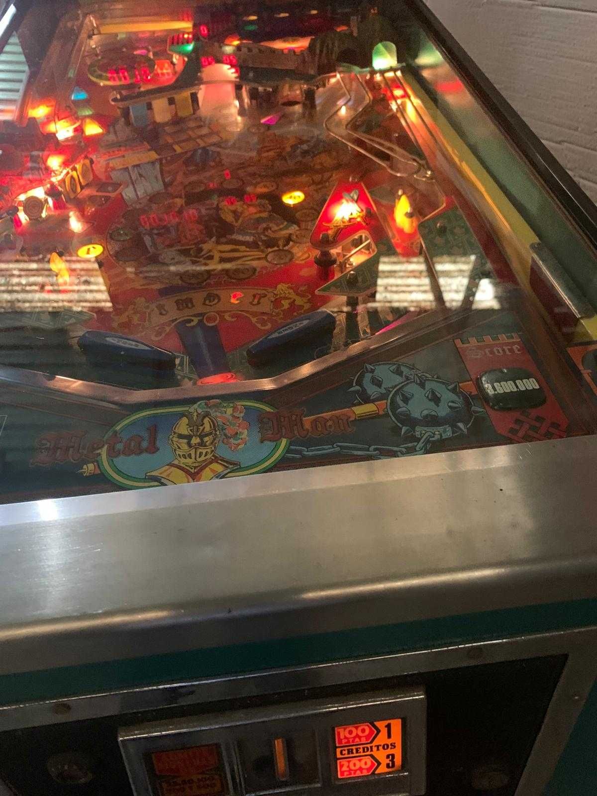 Flipper - pinball Flipper - pinball "Metal Men "