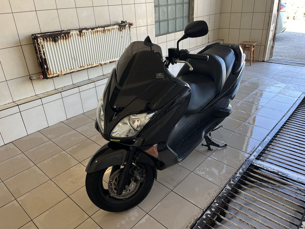Honda forza 250 mf08