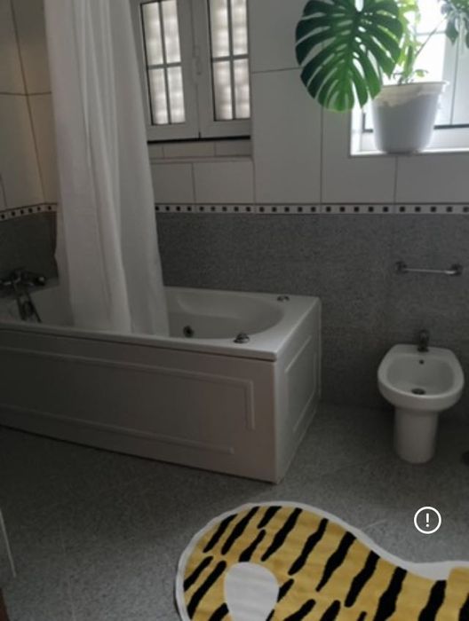 Arrendo vivenda 5 mim a pé Hospital Viana