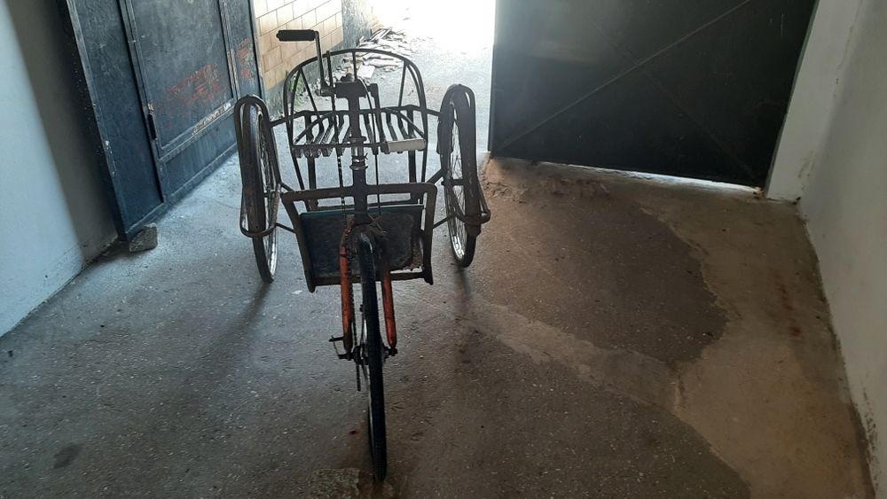 Triciclo antigo,