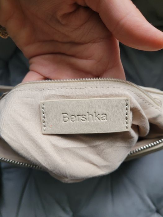 Нова сумочка Bershka