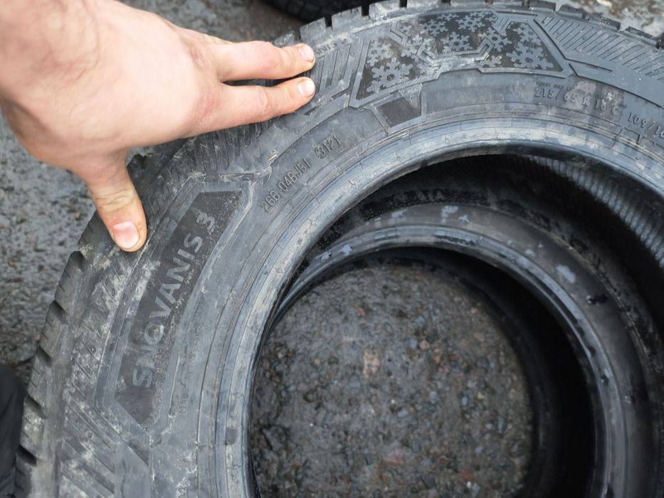 215/65R16C Barum 2021рік зима