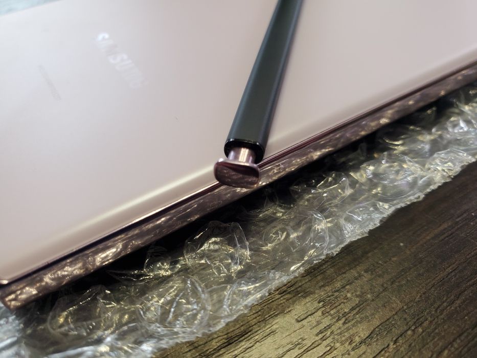 Samsung galaxy S 23 ultra lavender рожева