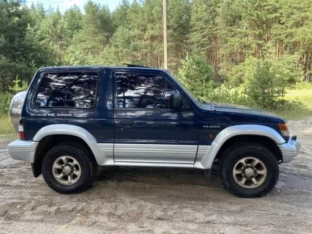 Mitsubishi Pajero 3.0 GLS