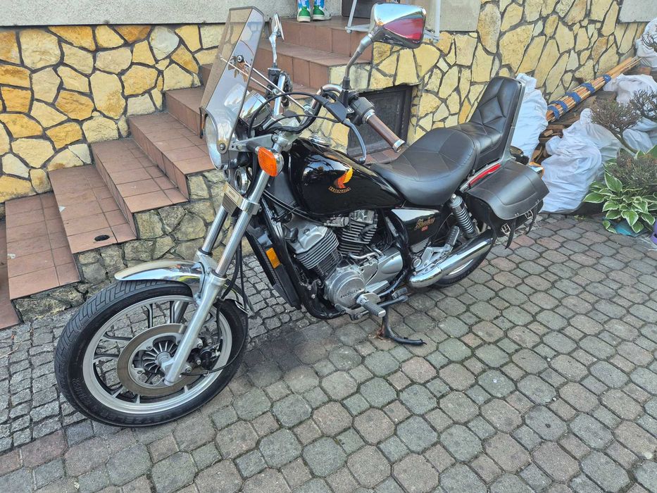 Honda Shadow VT 500E