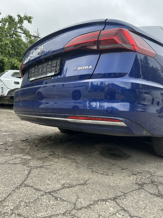 Розбірка Volkswagen E-Bora 2019