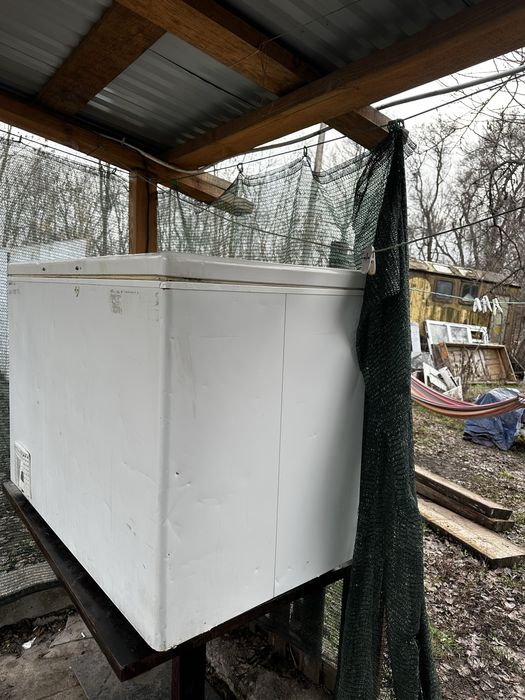 Продам морозильну камеру ларь