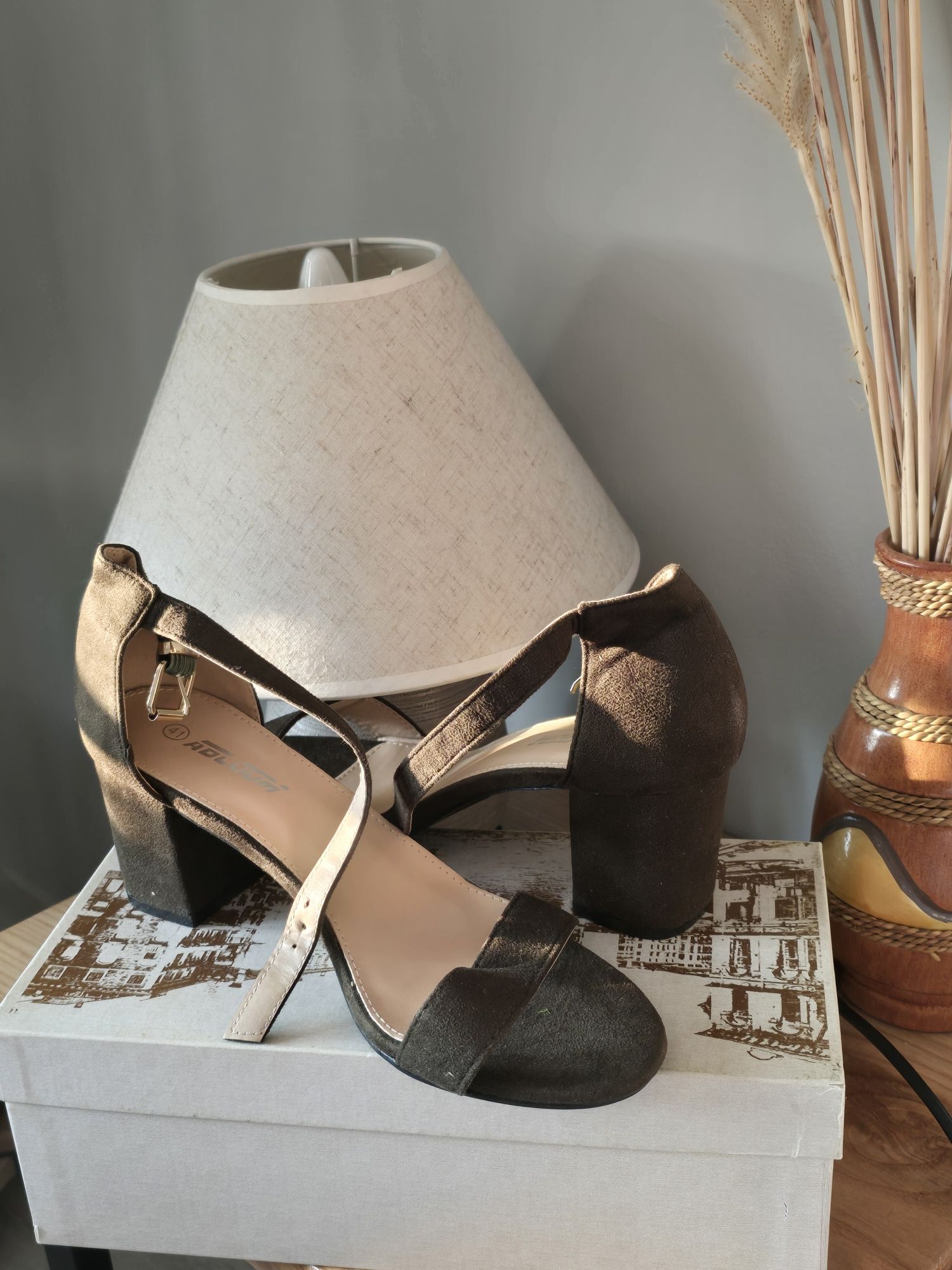 Buty damskie 41, khaki
