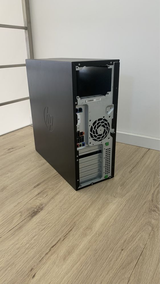 Caixa grande pc marca HP